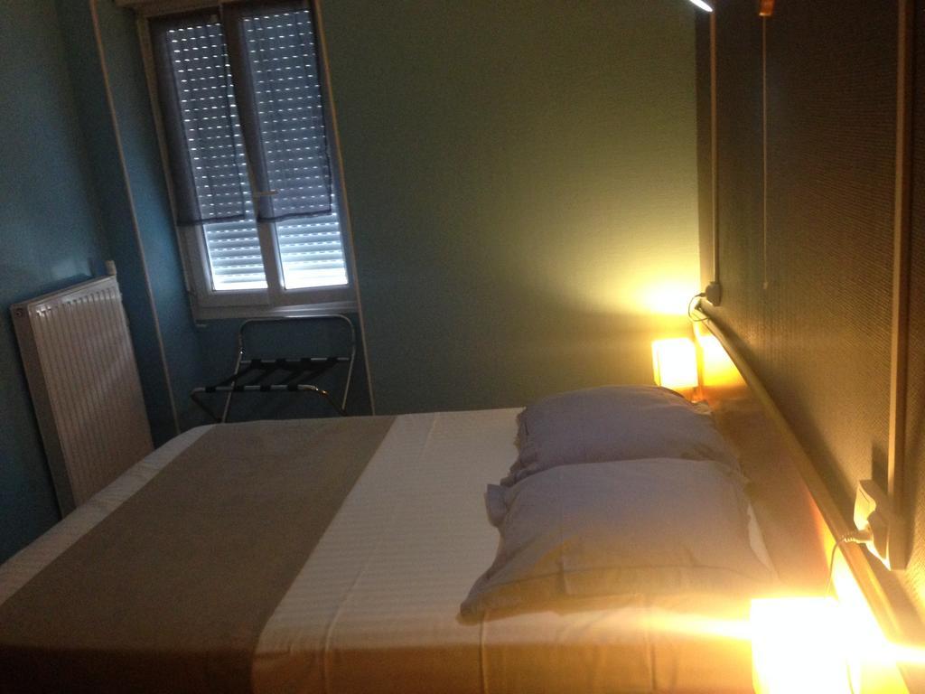 Hotel Thermidor ヌヴェール エクステリア 写真