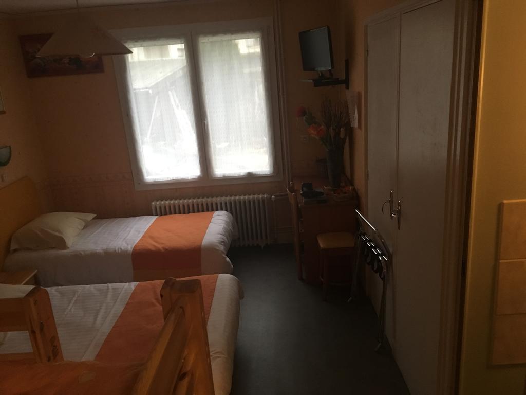 Hotel Thermidor ヌヴェール エクステリア 写真