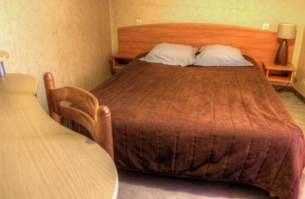 Hotel Thermidor ヌヴェール エクステリア 写真